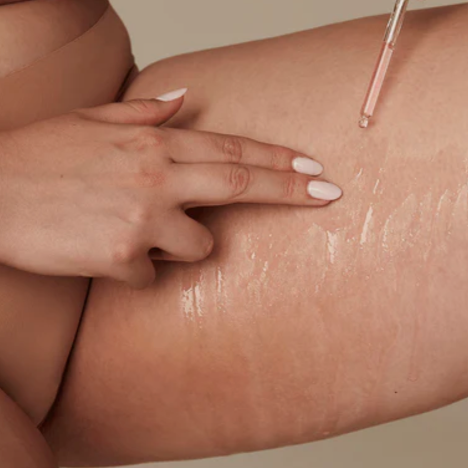 Rejuvenating Botanical Oil for intimate skin